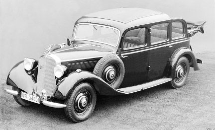 Первым в мире дизельным легковым автомобилем в 1936 г стал Mercedes 260 D оснащавшийся насосом Bosch для впрыска топлива