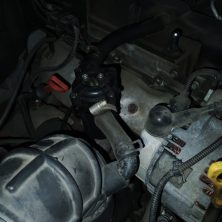 Фильтр паровой фазы для газобаллонной аппаратуры установили на вентиляцию картерных газов Hyundai H-1 Starex I 25D