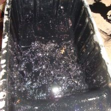 Всё что осталось от поршня в поддоне