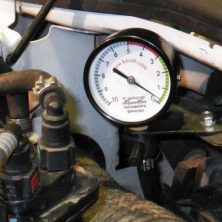 Индикатор загрязнения топливного фильтра на Renault Kangoo