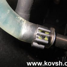 Подсос воздуха на соединении